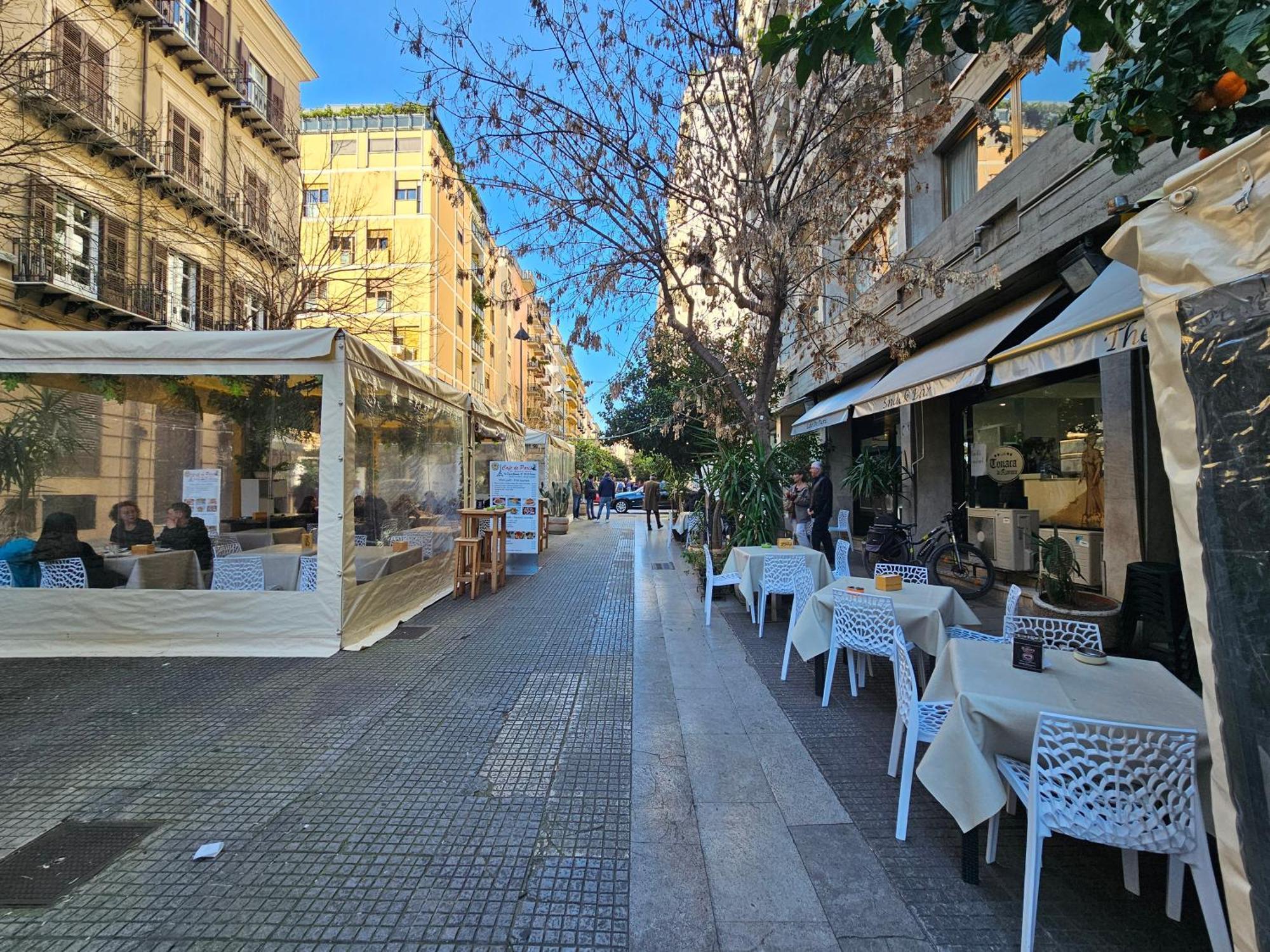 Palermo Amari Bed & Breakfast Exterior photo